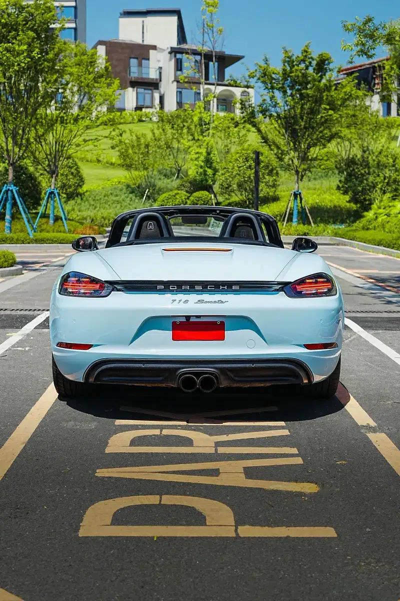 2016 Porsche 718 Boxster 2.0T — миниатюра 4