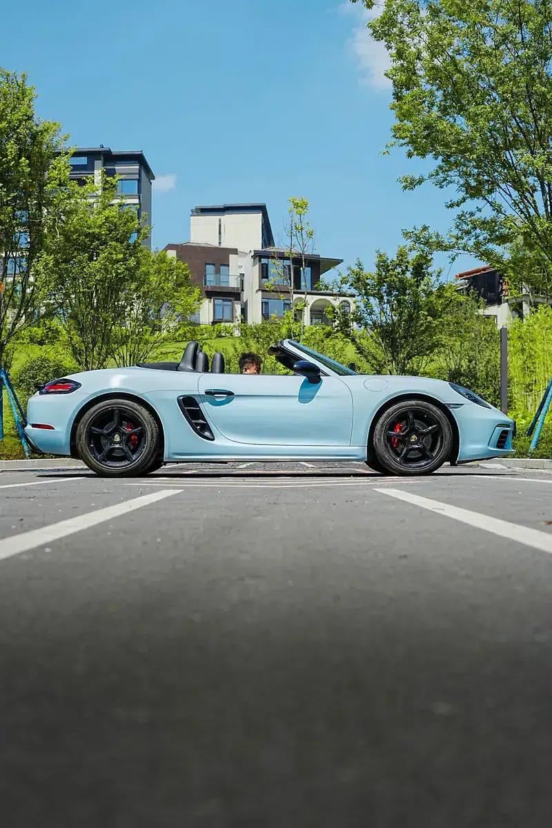 2016 Porsche 718 Boxster 2.0T — миниатюра 8