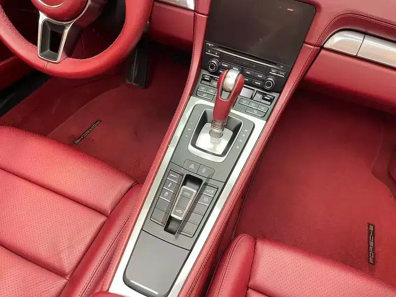 2018 Porsche 718 Boxster 2.0T — миниатюра 11