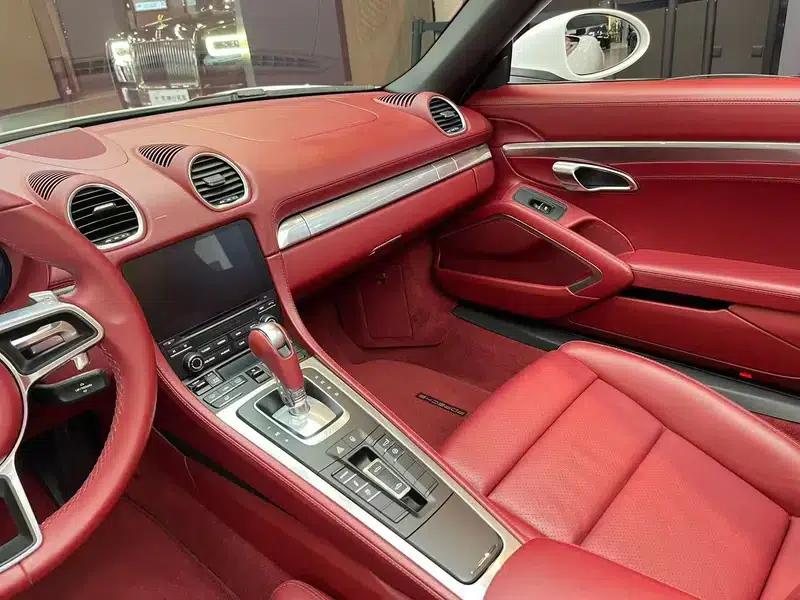 2018 Porsche 718 Boxster 2.0T — миниатюра 14