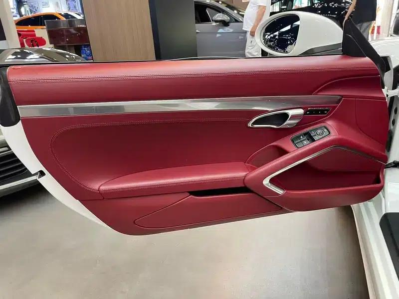 2018 Porsche 718 Boxster 2.0T — миниатюра 15