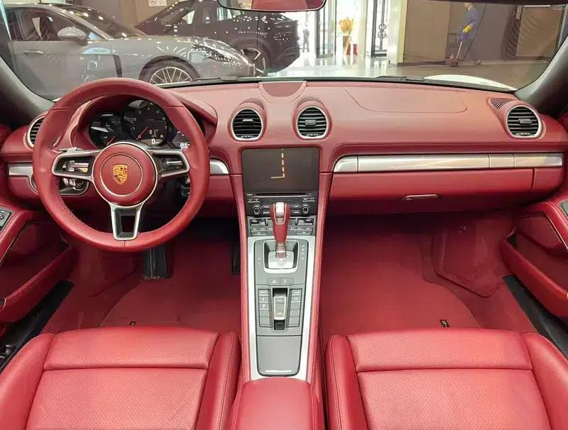 2018 Porsche 718 Boxster 2.0T — миниатюра 8