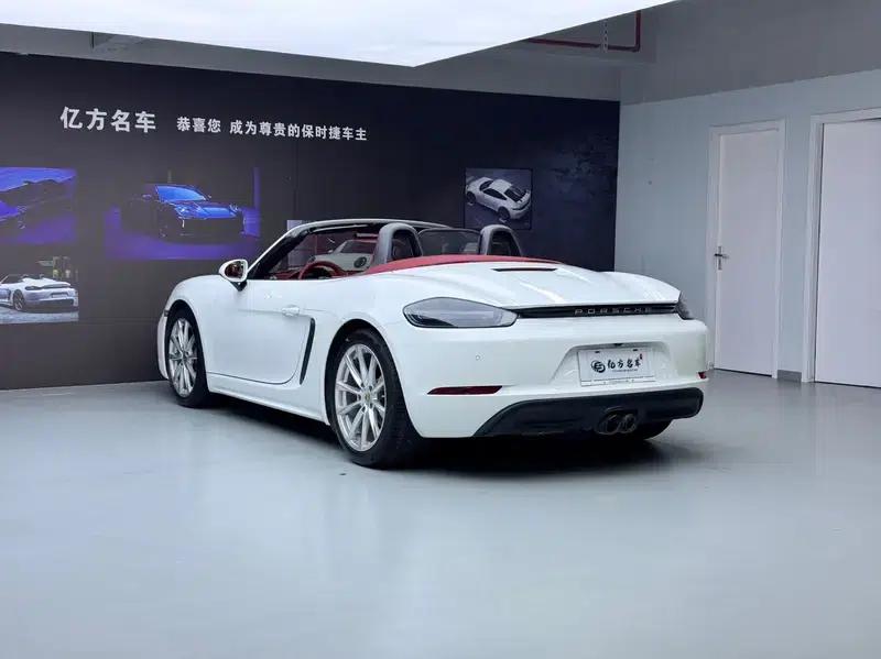 2020 Porsche 718 Boxster 2.0T — миниатюра 4