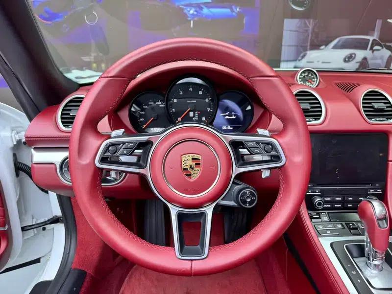 2020 Porsche 718 Boxster 2.0T — миниатюра 9