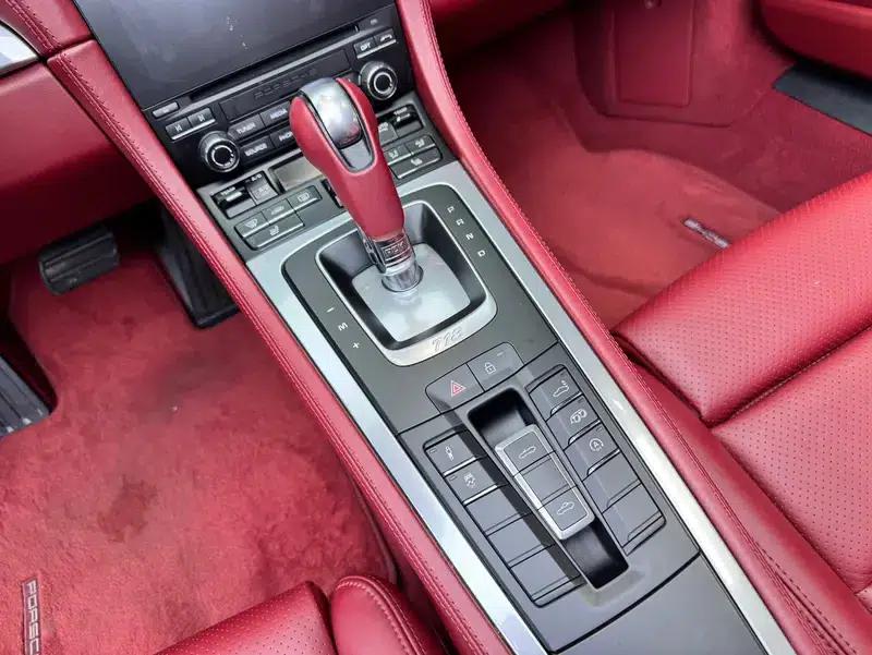 2020 Porsche 718 Boxster 2.0T — миниатюра 10