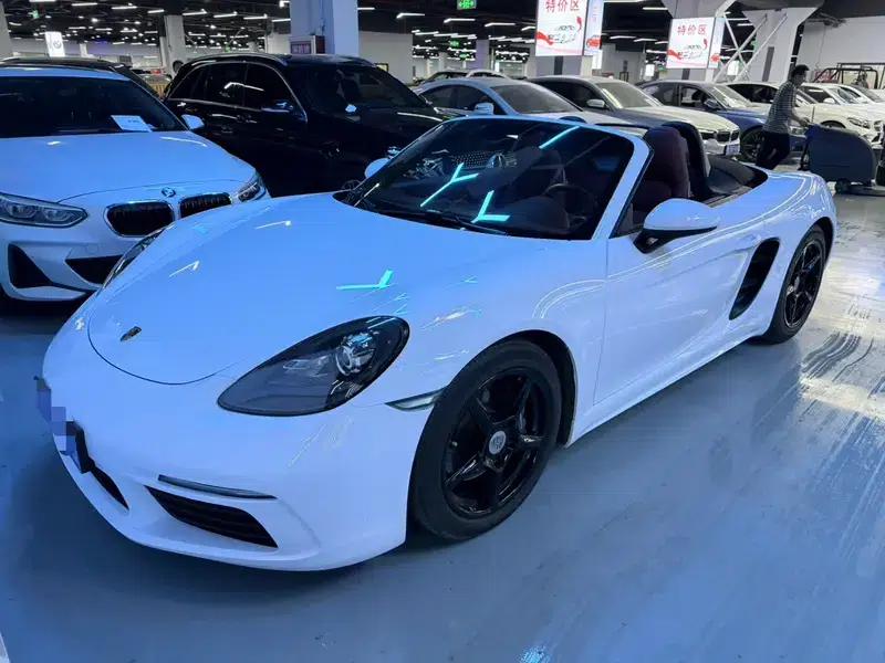 2016 Porsche 718 Boxster 2.0T — миниатюра 1