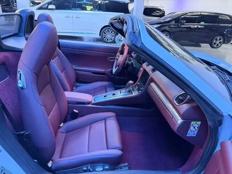 2016 Porsche 718 Boxster 2.0T — миниатюра 13