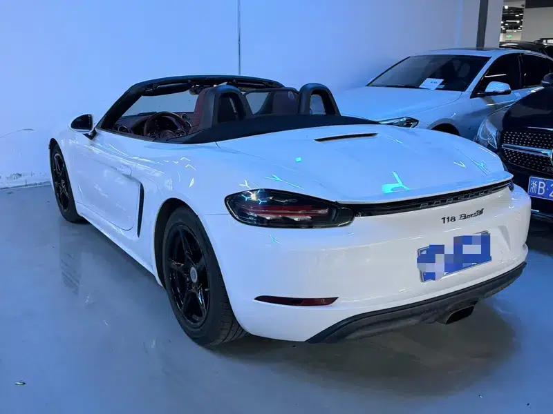 2016 Porsche 718 Boxster 2.0T — миниатюра 5