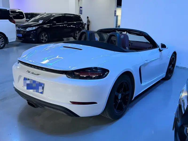 2016 Porsche 718 Boxster 2.0T — миниатюра 6