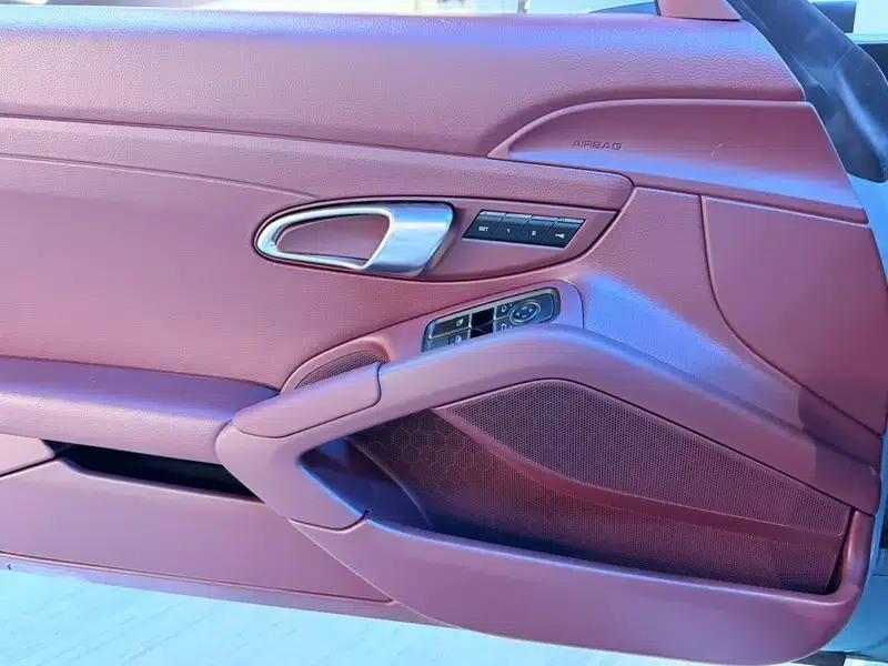 2016 Porsche 718 Boxster 2.0T — миниатюра 8