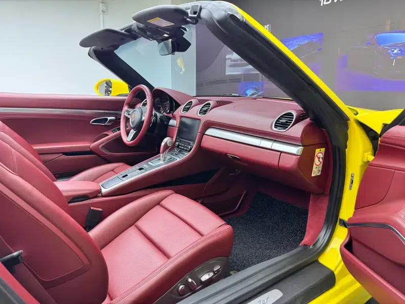2018 Porsche 718 Boxster 2.0T — миниатюра 13