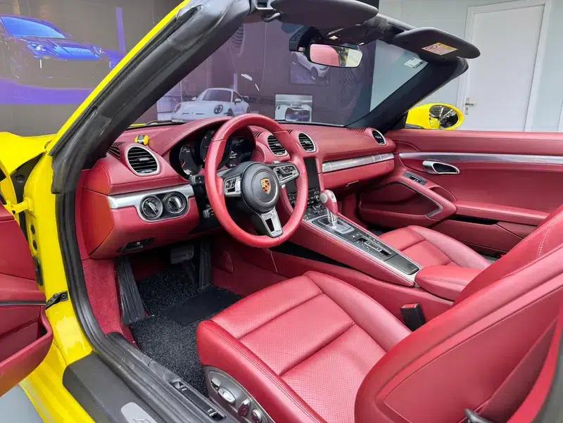 2018 Porsche 718 Boxster 2.0T — миниатюра 14