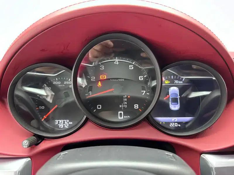 2020 Porsche 718 Boxster 2.0T — миниатюра 15