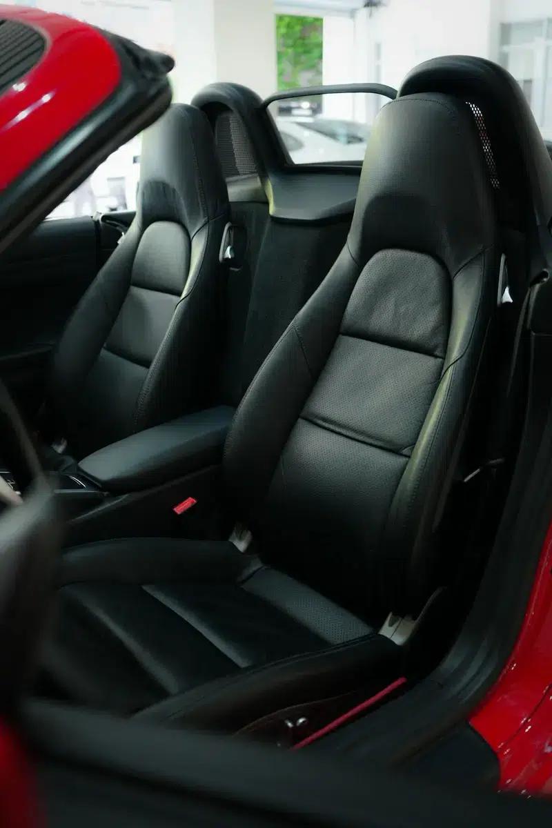 2016 Porsche 718 Boxster 2.0T — миниатюра 13