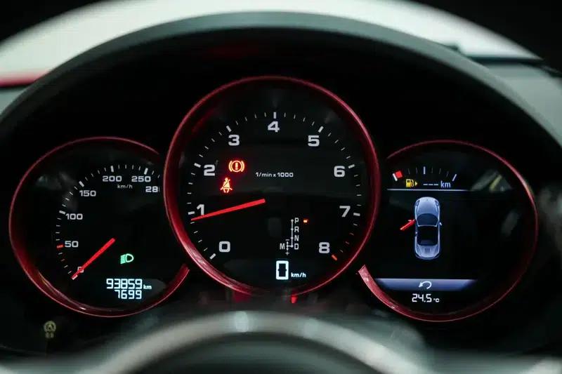 2016 Porsche 718 Boxster 2.0T — миниатюра 9