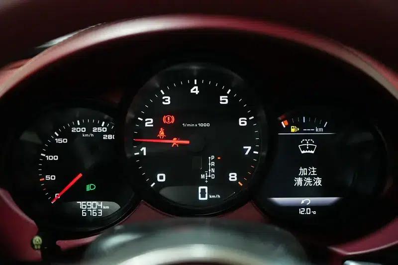 2018 Porsche 718 Boxster 2.0T — миниатюра 14