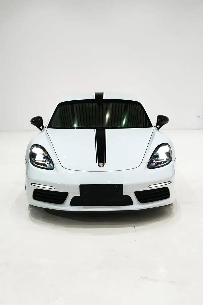 Porsche 718 Cayman 2016 2.0T — миниатюра 2