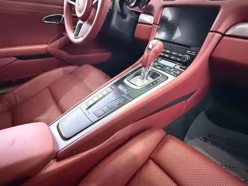 Porsche 718 Cayman 2016 2.0T — миниатюра 9
