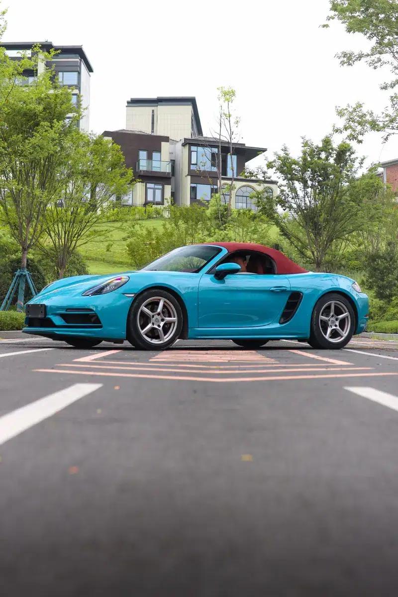 2020 Porsche 718 Boxster 2.0T — миниатюра 1