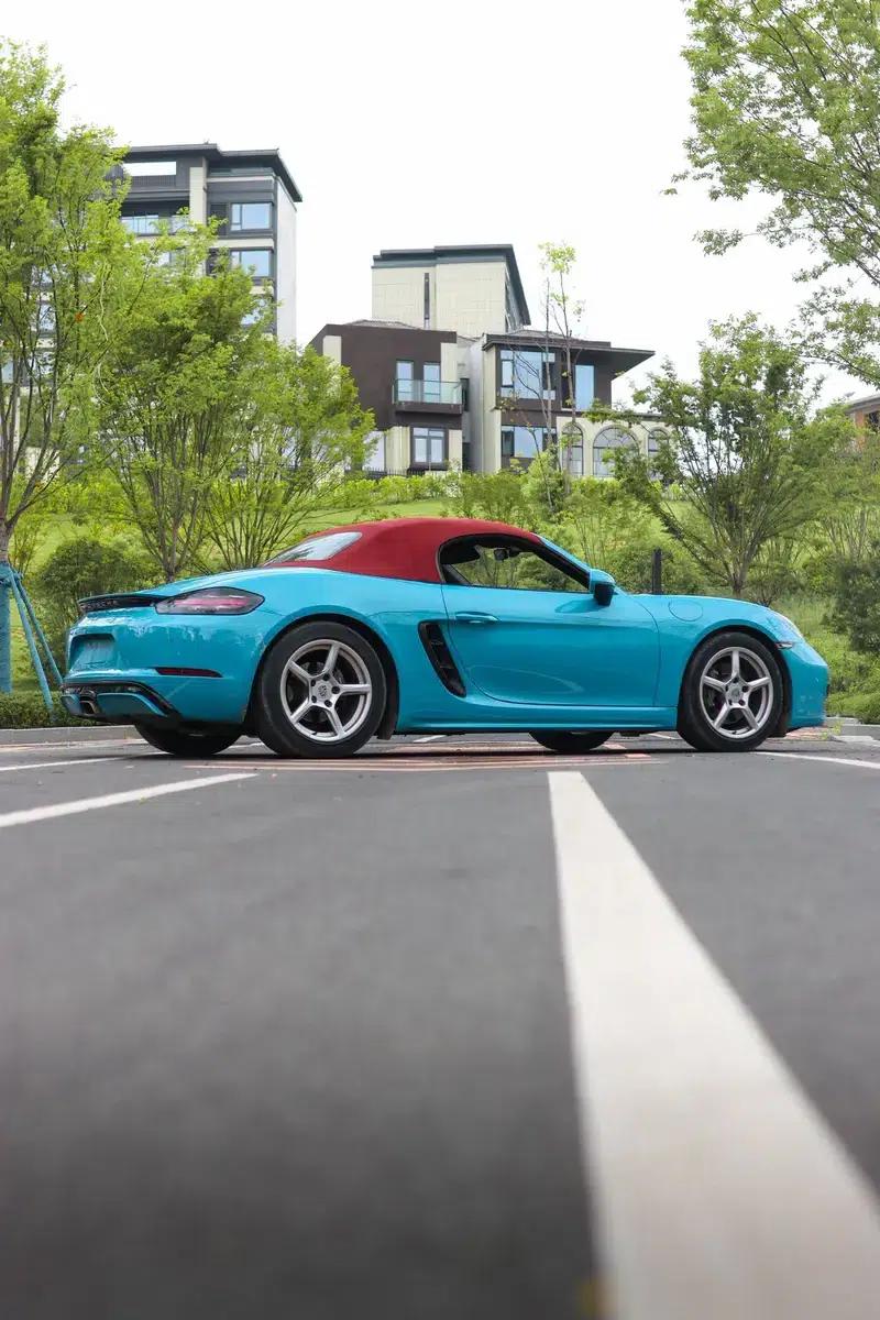 2020 Porsche 718 Boxster 2.0T — миниатюра 5