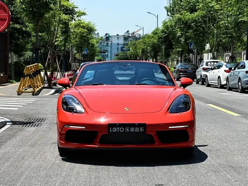 2018 Porsche 718 Boxster 2.0T — миниатюра 2