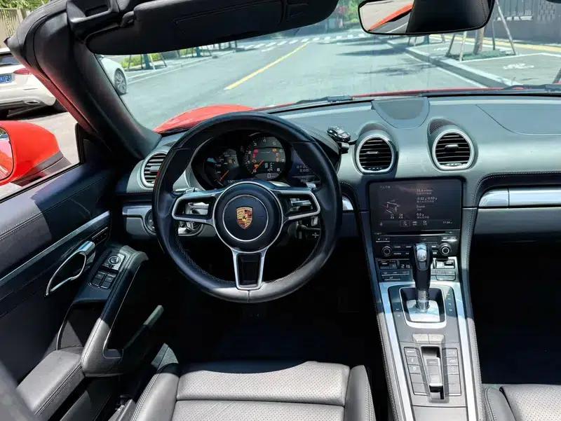 2018 Porsche 718 Boxster 2.0T — миниатюра 12