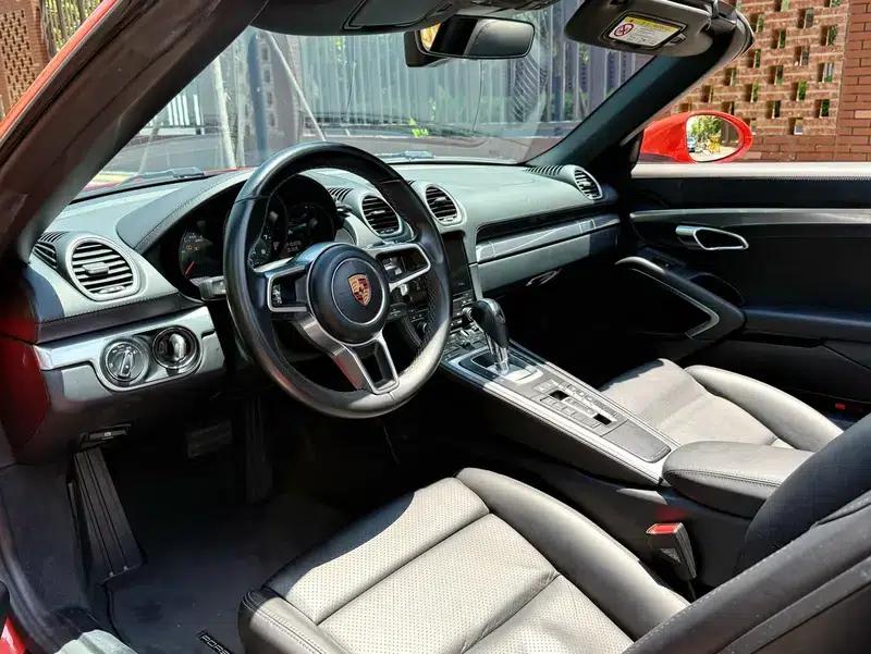 2018 Porsche 718 Boxster 2.0T — миниатюра 8