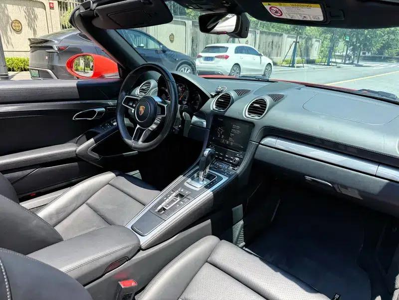 2018 Porsche 718 Boxster 2.0T — миниатюра 10