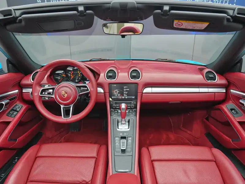 2016 Porsche 718 Boxster 2.0T — миниатюра 11