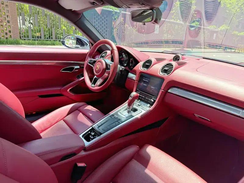 Porsche 718 Cayman 2018 2.0T — миниатюра 11