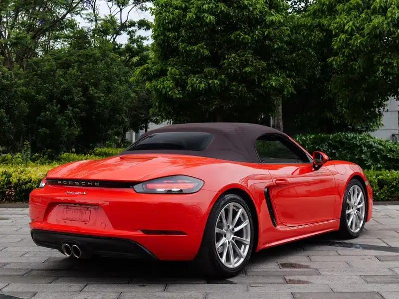 2018 Porsche 718 Boxster 2.0T — миниатюра 5