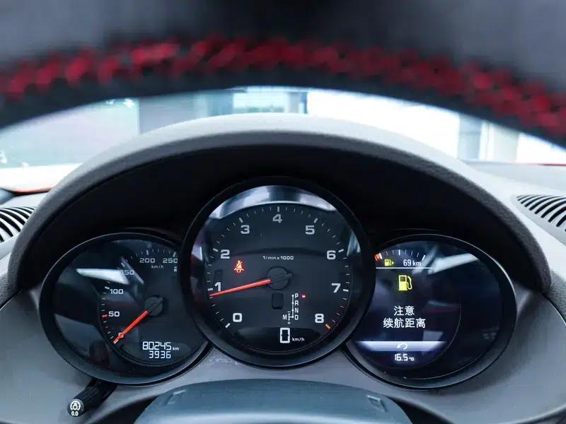 2018 Porsche 718 Boxster 2.0T — миниатюра 7