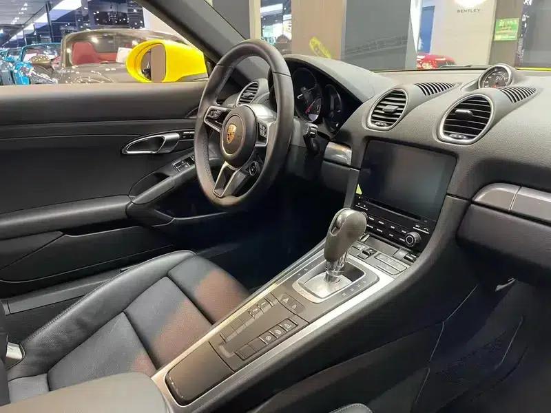 Porsche 718 Cayman 2020 2.0T — миниатюра 12