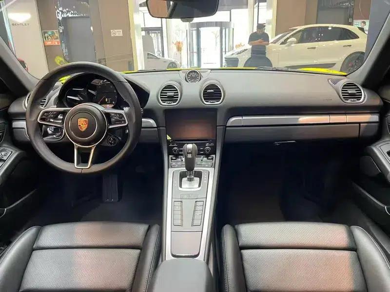 Porsche 718 Cayman 2020 2.0T — миниатюра 9