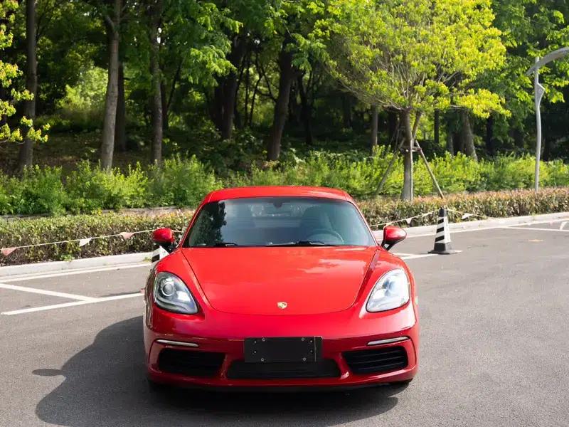 Porsche 718 Cayman 2016 2.0T — миниатюра 2