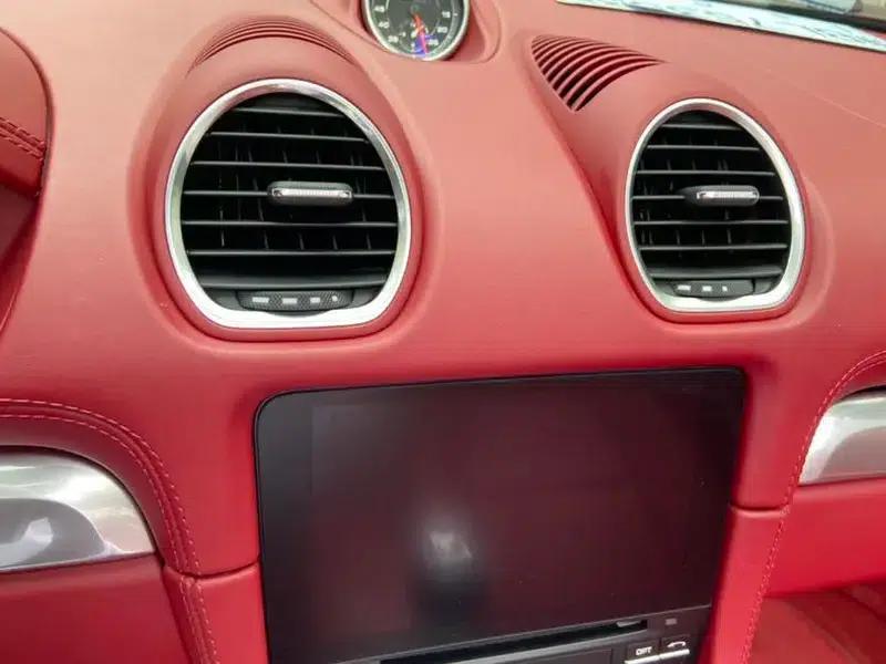 2020 Porsche 718 Boxster 2.0T — миниатюра 13