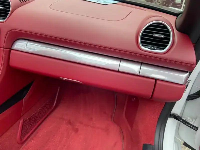 2020 Porsche 718 Boxster 2.0T — миниатюра 14