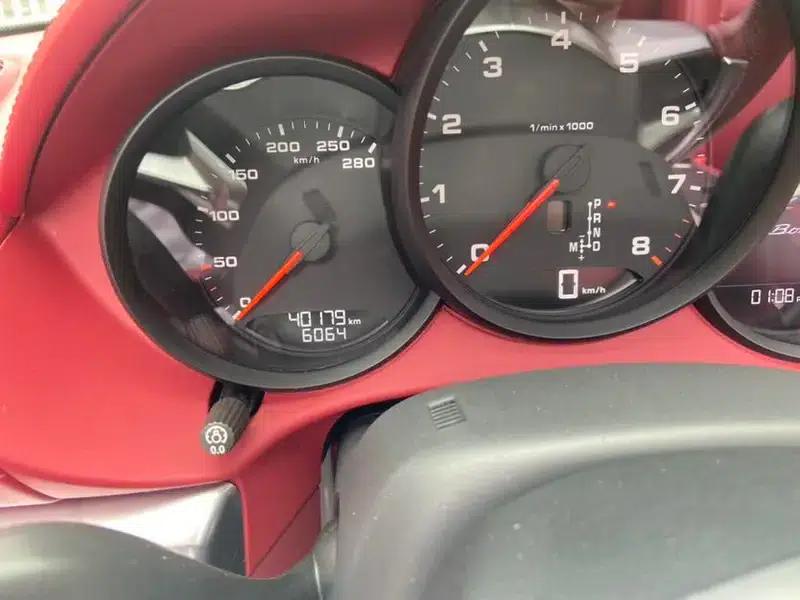 2020 Porsche 718 Boxster 2.0T — миниатюра 16