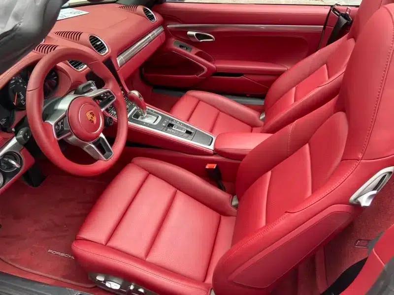 2020 Porsche 718 Boxster 2.0T — миниатюра 19