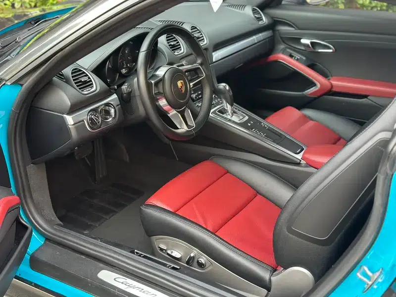 Porsche 718 Cayman 2018 2.0T — миниатюра 9