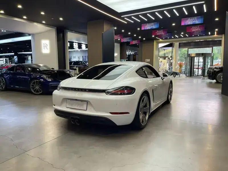 Porsche 718 Cayman 2020 2.0T — миниатюра 6