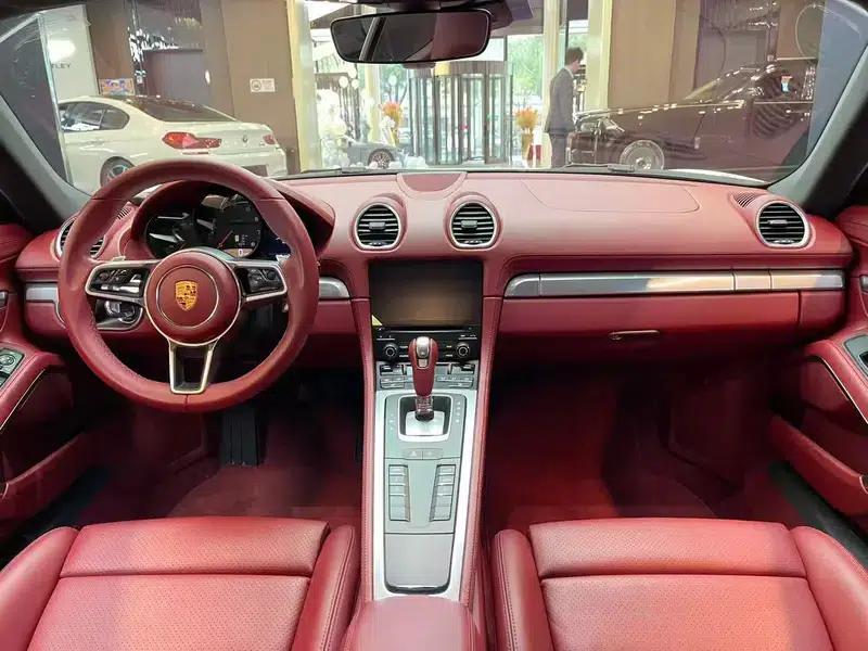 Porsche 718 Cayman 2020 2.0T — миниатюра 9