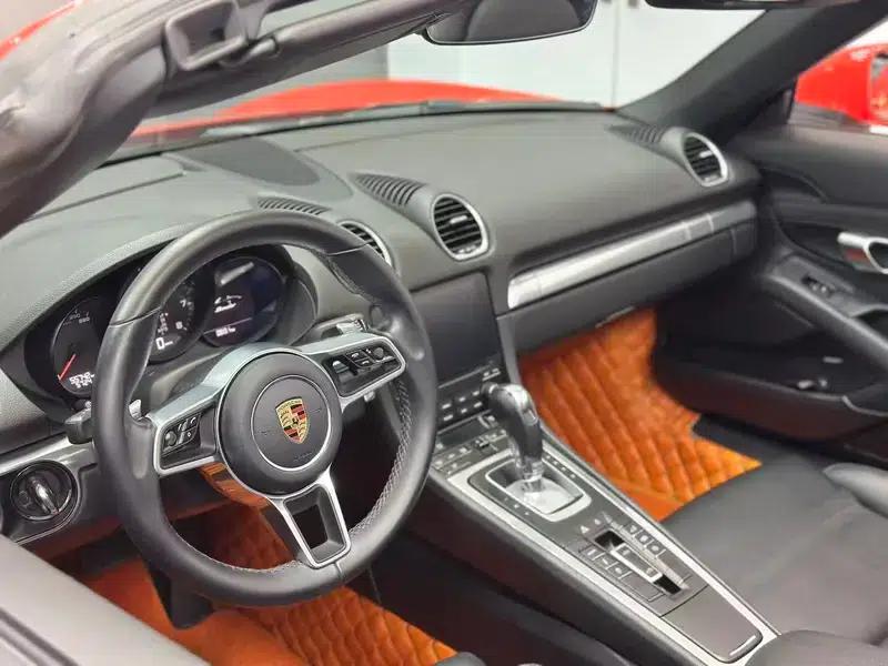 2020 Porsche 718 Boxster 2.0T — миниатюра 12