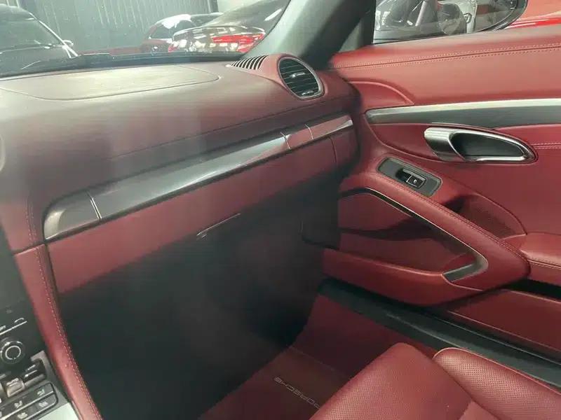 2018 Porsche 718 Boxster 2.0T — миниатюра 11
