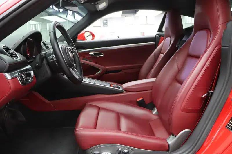 Porsche 718 Cayman 2018 2.0T — миниатюра 19