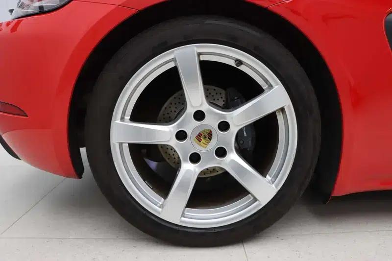 Porsche 718 Cayman 2018 2.0T — миниатюра 10