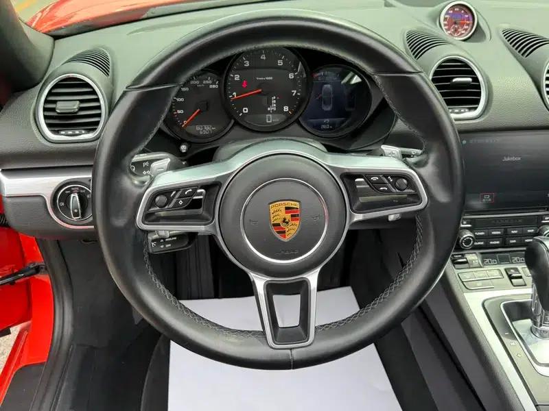 2020 Porsche 718 Boxster 2.0T — миниатюра 14