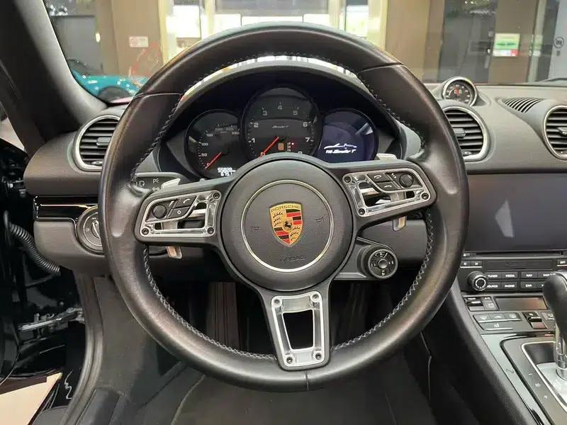 2019 Porsche 718 Boxster T — миниатюра 11