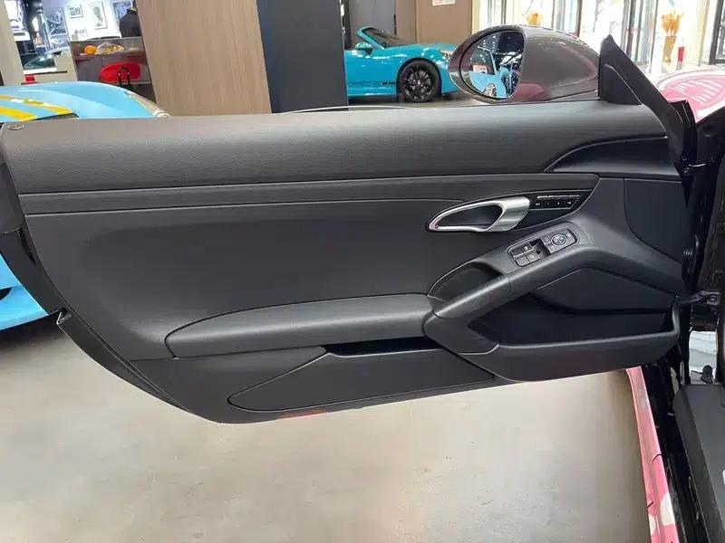 2019 Porsche 718 Boxster T — миниатюра 6