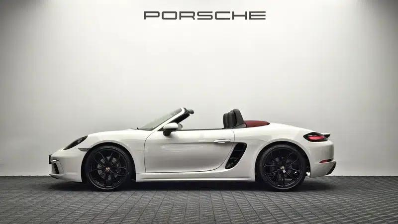 2025 Porsche 718 2.0T Automatic Rear-Wheel Drive 2-Seater Factory Custom Edition — миниатюра 4